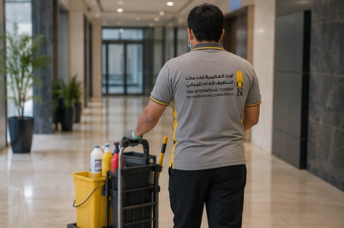 تعقيم المباني والمكاتب باستخدام مواد معتمدة وآمنة.